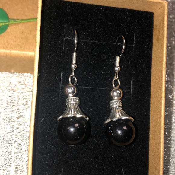 Black Onyx Stone Pendant Fishook Earrings - Picture 3 of 6